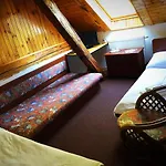 Selsky Dvur Gasthof Zbiroh