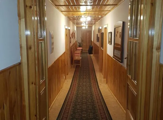 Selsky Dvur Värdshus Zbiroh